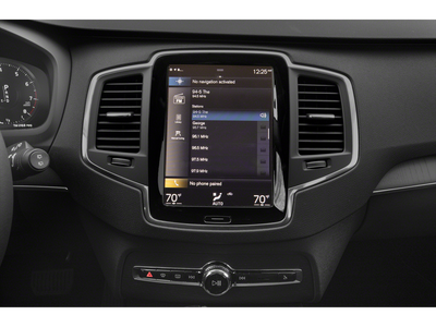 2021 Volvo XC90 Momentum