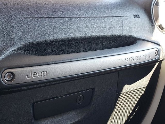 2016 Jeep Wrangler Willys Wheeler