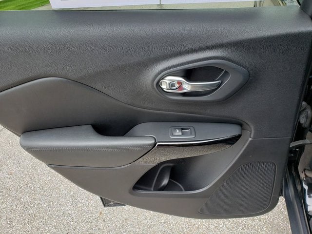 2019 Jeep Cherokee Altitude