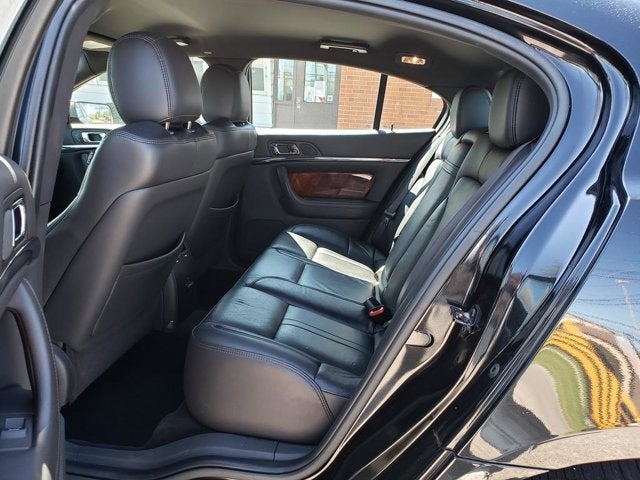 2014 Lincoln MKS 4dr Sdn 3.7L FWD