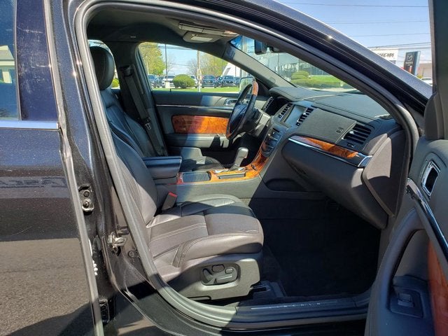 2014 Lincoln MKS 4dr Sdn 3.7L FWD