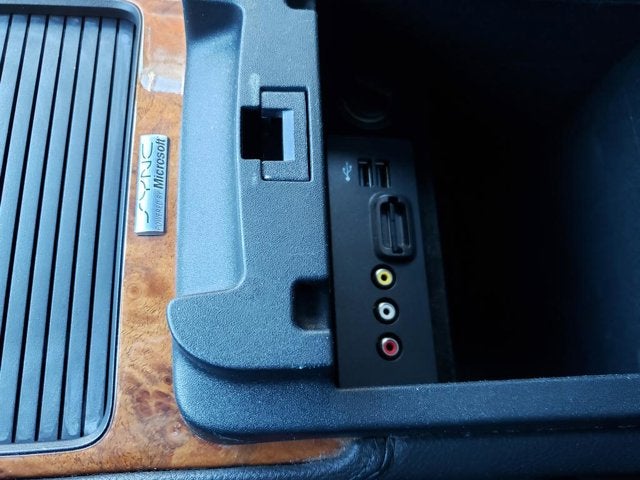 2014 Lincoln MKS 4dr Sdn 3.7L FWD