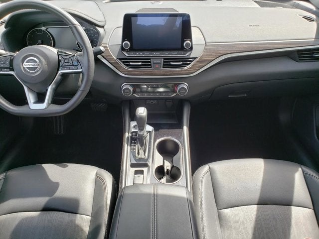 2022 Nissan Altima 2.5 Platinum