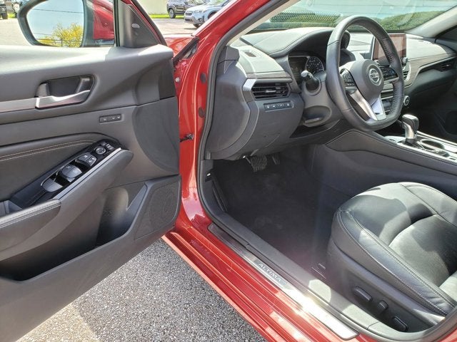 2022 Nissan Altima 2.5 Platinum