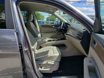 2024 Volkswagen Atlas 2.0T SE w/Technology