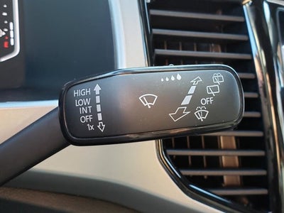 2020 Volkswagen Atlas Cross Sport 2.0T SEL