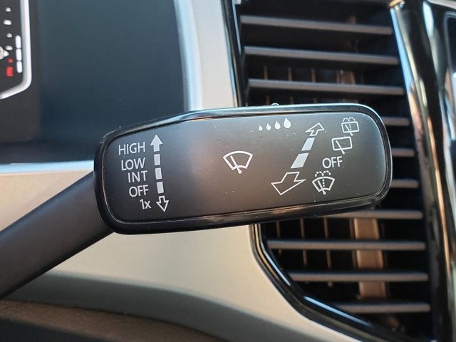 2020 Volkswagen Atlas Cross Sport 2.0T SEL