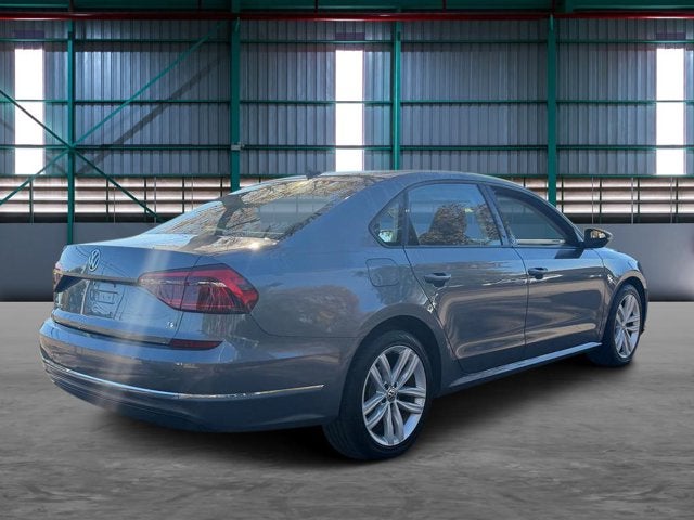 2019 Volkswagen Passat 2.0T Wolfsburg Edition