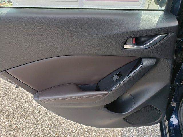 2017 Mazda Mazda3 4-Door Touring