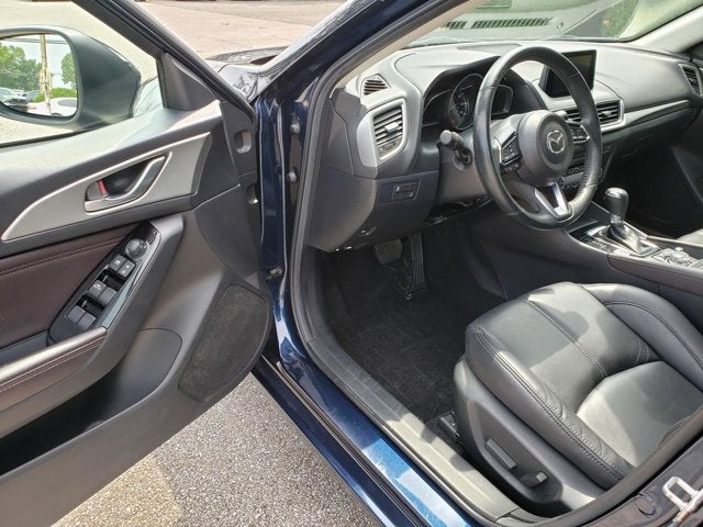 2017 Mazda Mazda3 4-Door Touring
