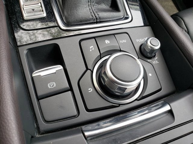 2017 Mazda Mazda3 4-Door Touring