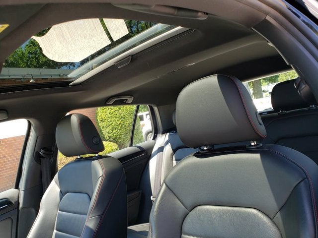 2017 Volkswagen Golf GTI 2.0T 4-Door DSG
