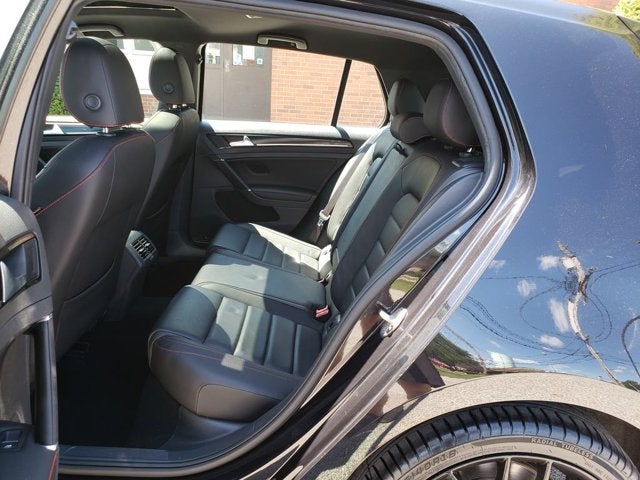 2017 Volkswagen Golf GTI 2.0T 4-Door DSG