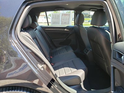 2017 Volkswagen Golf GTI 2.0T 4-Door DSG