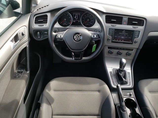 2016 Volkswagen Golf SportWagen 4dr Auto TSI