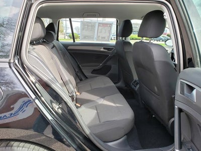 2016 Volkswagen Golf SportWagen 4dr Auto TSI