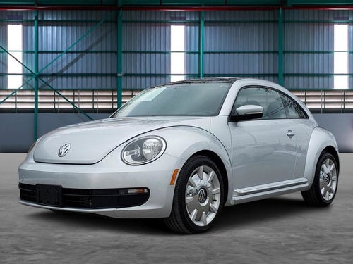 2014 Volkswagen Beetle 2.5L w/Sun/Sound/Nav