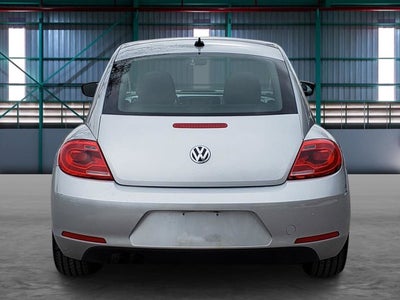 2014 Volkswagen Beetle 2.5L w/Sun/Sound/Nav