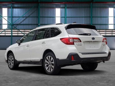 2018 Subaru Outback Touring