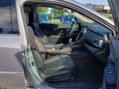 2023 Subaru Outback Touring XT