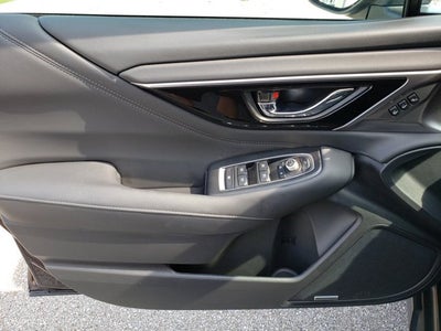 2025 Subaru Outback Touring XT