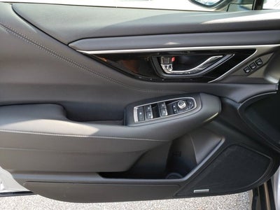 2025 Subaru Outback Touring XT