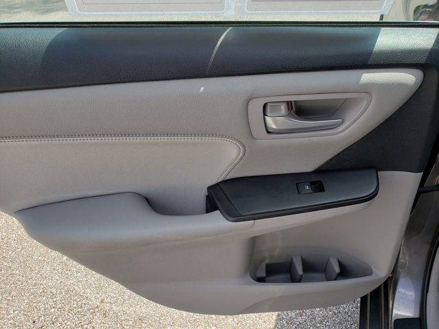 2017 Toyota Camry XLE