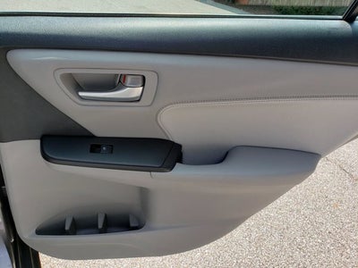 2017 Toyota Camry XLE