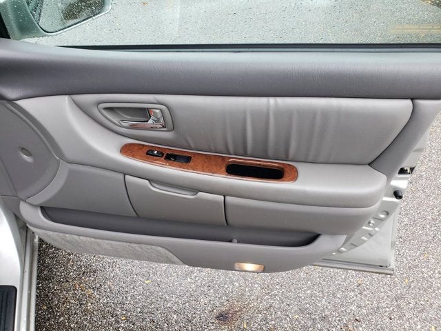 2003 Toyota Avalon XLS
