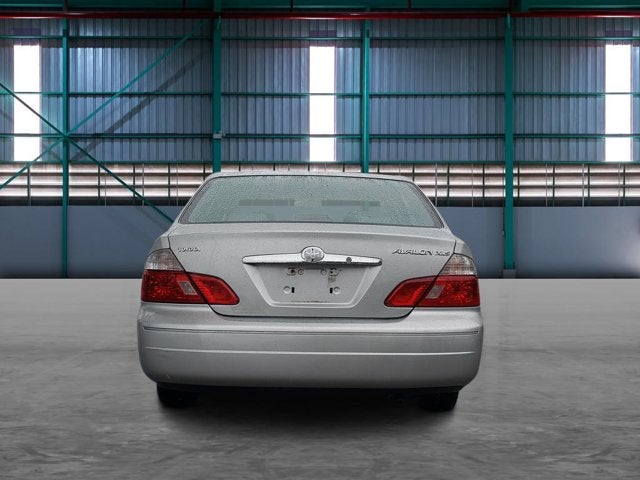 2003 Toyota Avalon XLS