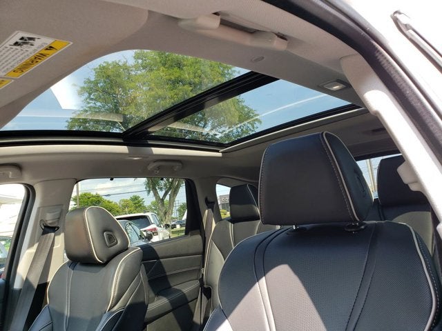 2022 Acura MDX w/Advance Package