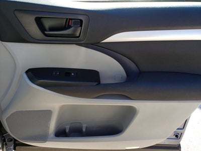 2018 Toyota Highlander LE