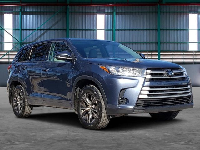 2018 Toyota Highlander LE