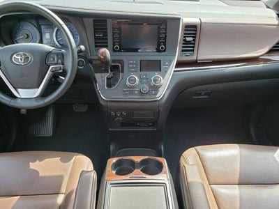 2019 Toyota Sienna Limited