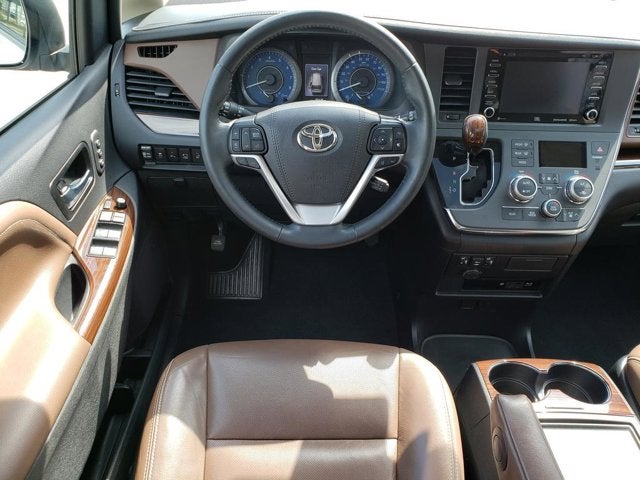 2019 Toyota Sienna Limited