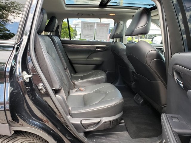 2021 Toyota Highlander Platinum