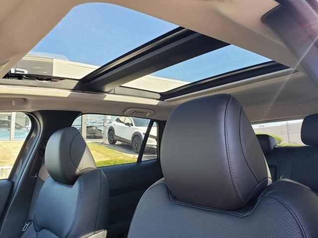 2025 Mazda Mazda CX-50 Hybrid Premium AWD