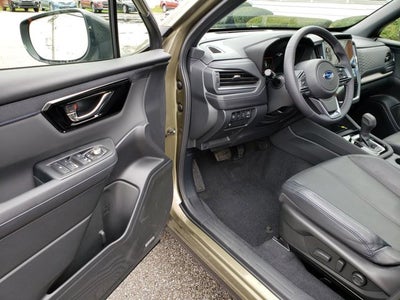 2025 Subaru Forester Limited Hybrid