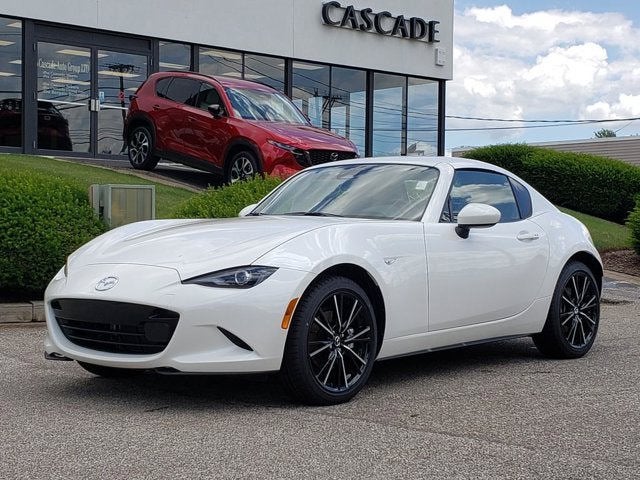 2026 Mazda Mazda MX-5 Miata RF Grand Touring