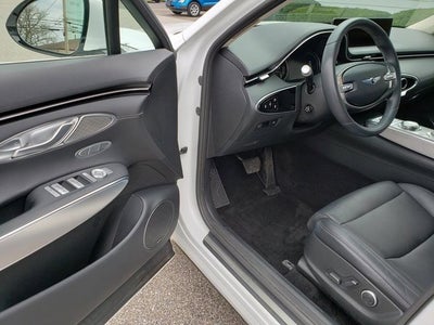 2022 Genesis GV70 2.5T