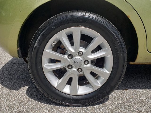 2012 Kia Soul +