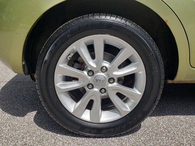 2012 Kia Soul +