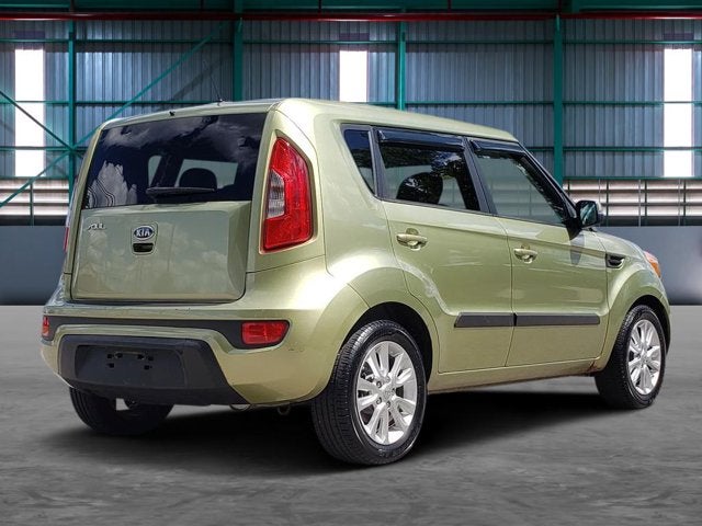 2012 Kia Soul +