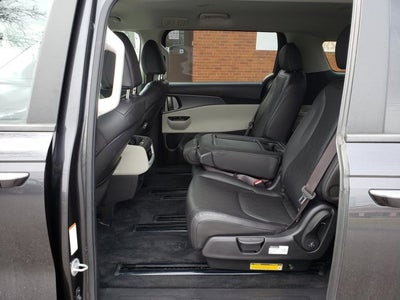 2022 Kia Carnival LXS