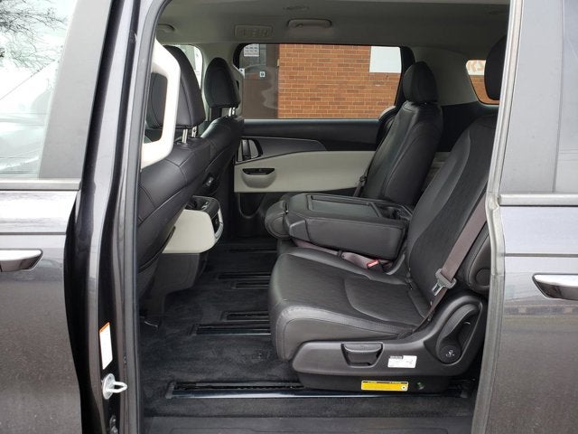 2022 Kia Carnival LXS