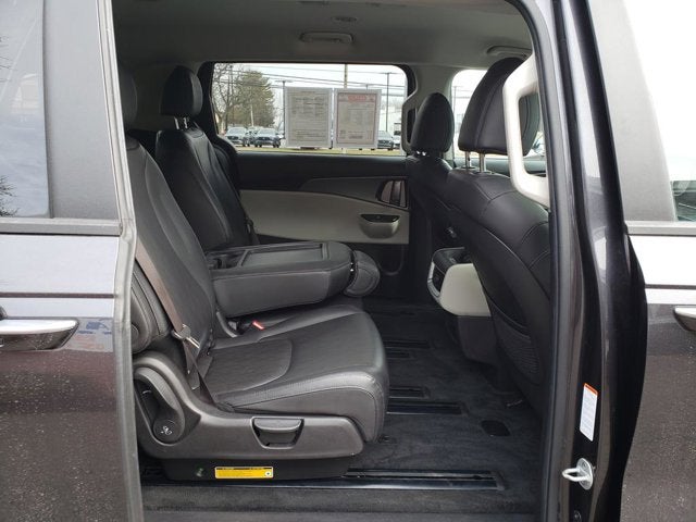 2022 Kia Carnival LXS