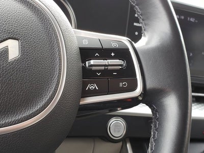 2022 Kia Carnival LXS