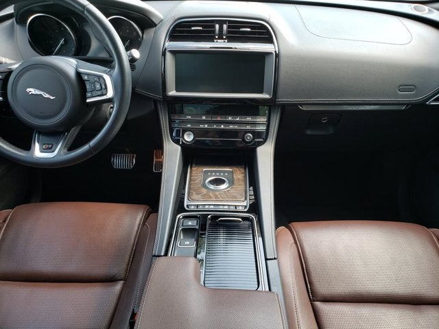 2019 Jaguar F-PACE S