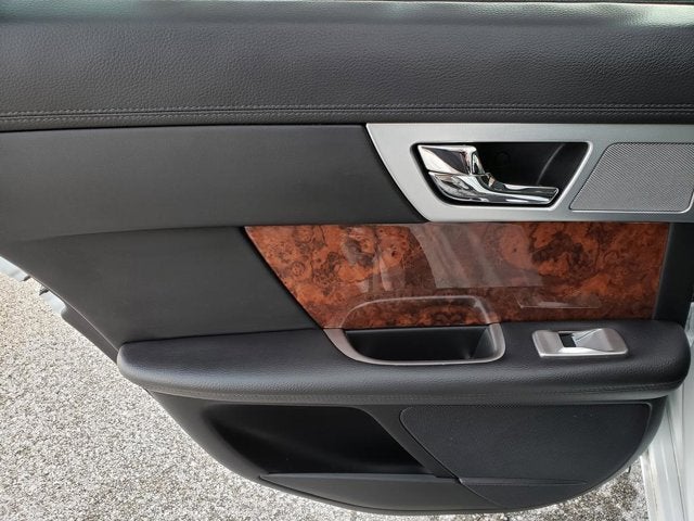 2014 Jaguar XF V6 SC