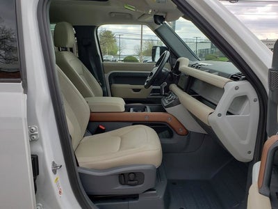 2023 Land Rover Defender S